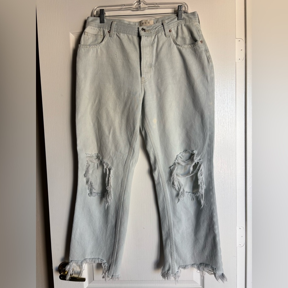 Free People Maggie Mid-Rise Straight Leg Jeans 31 Distressed Raw Hem white wash